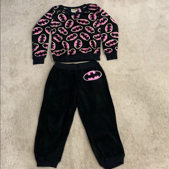 Bat Girl sweatshirt with capri joggers size XS - Picture 1 of 4